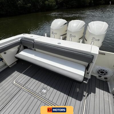 2005 Hydra-Sports 3300 VX – NO RESERVE PRICE