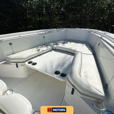 2009 Everglades 350 CC Power Boat – NO RESERVE PRICE